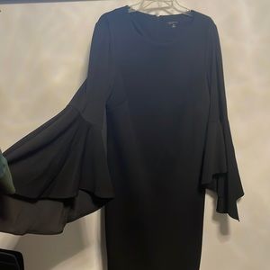 Exaggerated Sleeve Midi Dress